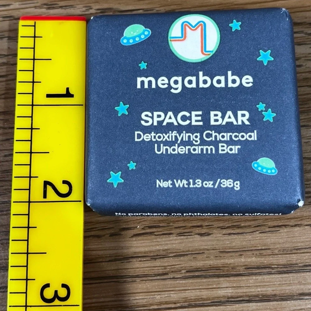 Megababe Space Bar Detoxifying Charcoal Underarm Bar Net Wt 1.8 oz‎ 36g